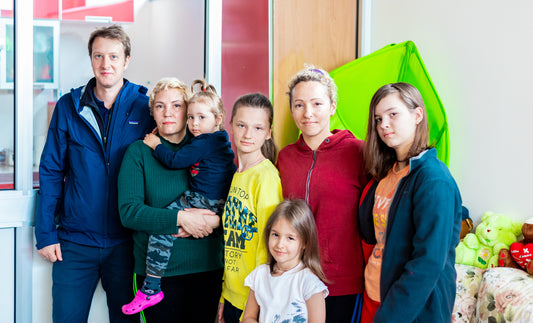 Bazza helps Ukrainian Refugees